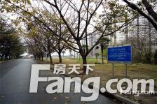 宇众曼城 1室1厅 东南