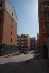 电梯小区配套完善出行方便房屋采光好通透国标户型