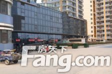 东方国际精装大大大一室,西邻福莱山公园,北邻长江路