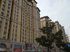 高新鱼鸟河旁,价格低,拎包入住,环境好