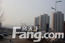 金地洋房一楼带南北院,电梯通地下,毛坯房可