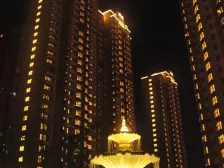 2016年次新房 精装 带地暖 边套全明 带露台