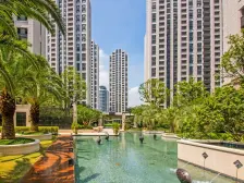 特殊户型,只此一套,带60平大花园,看房提前一天预约