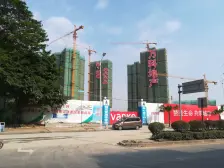 次新小区,环境优美,万科标准精装3房,高层视野开阔