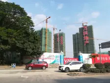 次新小区 朝南 四面采光 视野好
