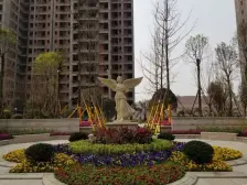 此房 户型方正采光好 三房房双卫 视线开阔