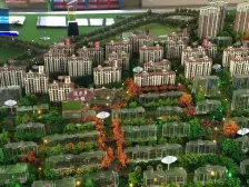 电梯小高层,新装修小三居,带车位,西打头