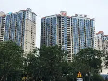 深业城毛坯5房 距离广佛线1公里交通方便