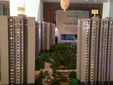 观月轻轨站旁 精装三房 楼下永辉