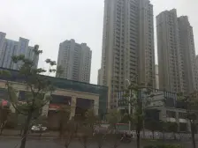 新宇盛世广场 南北通透,采光好 中间楼层