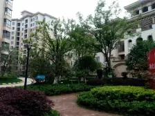 伴山蝶墅(伴山悦城) 南北通透,采光好 周边匹套完善,,出行方便