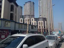 四季上东 电梯洋房 南北通厅 一楼*