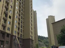 宜昌 江南星城 毛坯三房 诚心出售