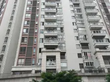 此房证满两年,采光好,中高楼层,视野开阔,有电梯