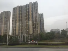 港九城 近地铁 户型好 端户小区环境优美 楼下幼儿园