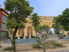 此房户型手续齐全,格局好,采光好,无遮挡,出行方便