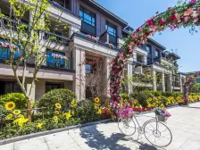 简单装修 同济下叠户型带花园带地下室,业主诚意出售