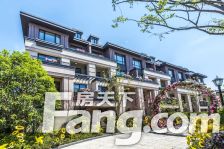 同济晶萃 联排 大边套 花园200平 纯毛坯 随时可谈价