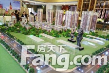 恒信温莎公馆 2室2厅 南 北