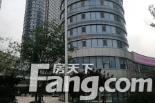 天基黄金水岸毛坯房北向视野宽广,近人民公园环境好