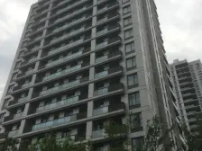 厨卫朝北,小区景观位置,小区中心位置,主卧朝南