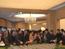 昆仑府 东边套 带花园 看房诚心出售