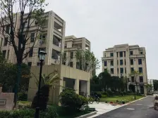 连飞虹湖天地 2室2厅 西南