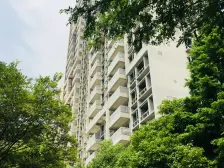 采光充足,小区中心位置,主卧朝南,下沉式花园