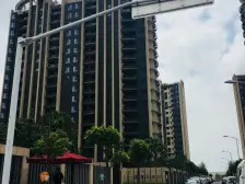 近嘉闵线,有产权车位,满五税少,看房方便