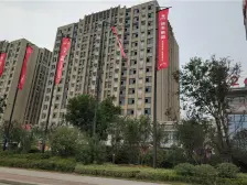 出售润丰新尚精装房,带家电,视野开阔采 光好。