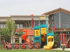 高品质小区,环境优美,三层双拼别墅配套齐全产权明晰