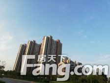 太白湖新区鸿顺观邸带车位中间楼层好房急售