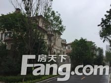 溪岸艺墅。6室,位置好,房主诚心出售,