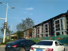 金领九如意顶楼挑高,有两个车位,户型端正采光好