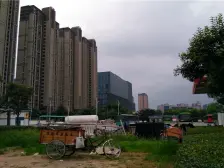 英地金台 商圈成熟 出行方便 南向采光好 满二 大两房