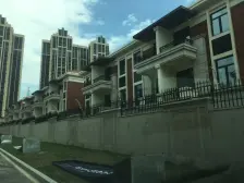 侨信云起.4房两卫.推开即深圳.业主诚心出售