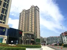 9区商品房 三居室 南向客厅 双南卧室 全天采光