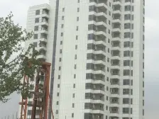 独立电梯,采光充足,主卧朝南,小区中心位置