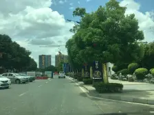 山水江南玖峯,出行便利配套齐全,看房方便