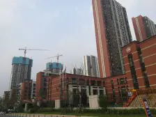 金地格林小城南北通透洋房,户型方正,得房率高