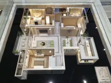 户型方正通透 ,小区环境好,出行方便