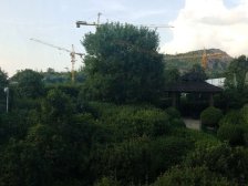 东城院子 4室2厅 西