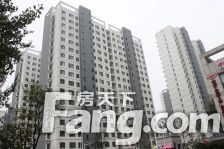 银河湾电梯洋房三室精装修有车位储藏室证过二