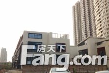 鸿雁湖公园旁,环境优质,交通便利