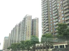 新世纪颐龙湾 三室两厅一卫 交通便利