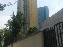 雅颂居 南北通透,采光好 装修好,环镜优美 近地铁 视野好,诚心出售