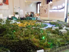 御湖壹号品质大横厅。环境优美,住家舒适。