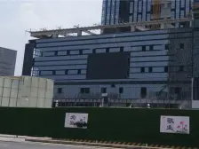 地铁口5号线 中间好楼层 中Y空调 诚心出售契税满两年