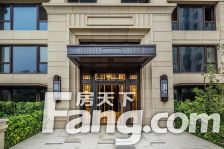 华远裘马四季4室2厅南北