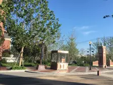 万科精装修三室,户型规矩 南北通厅,全屋定制家具